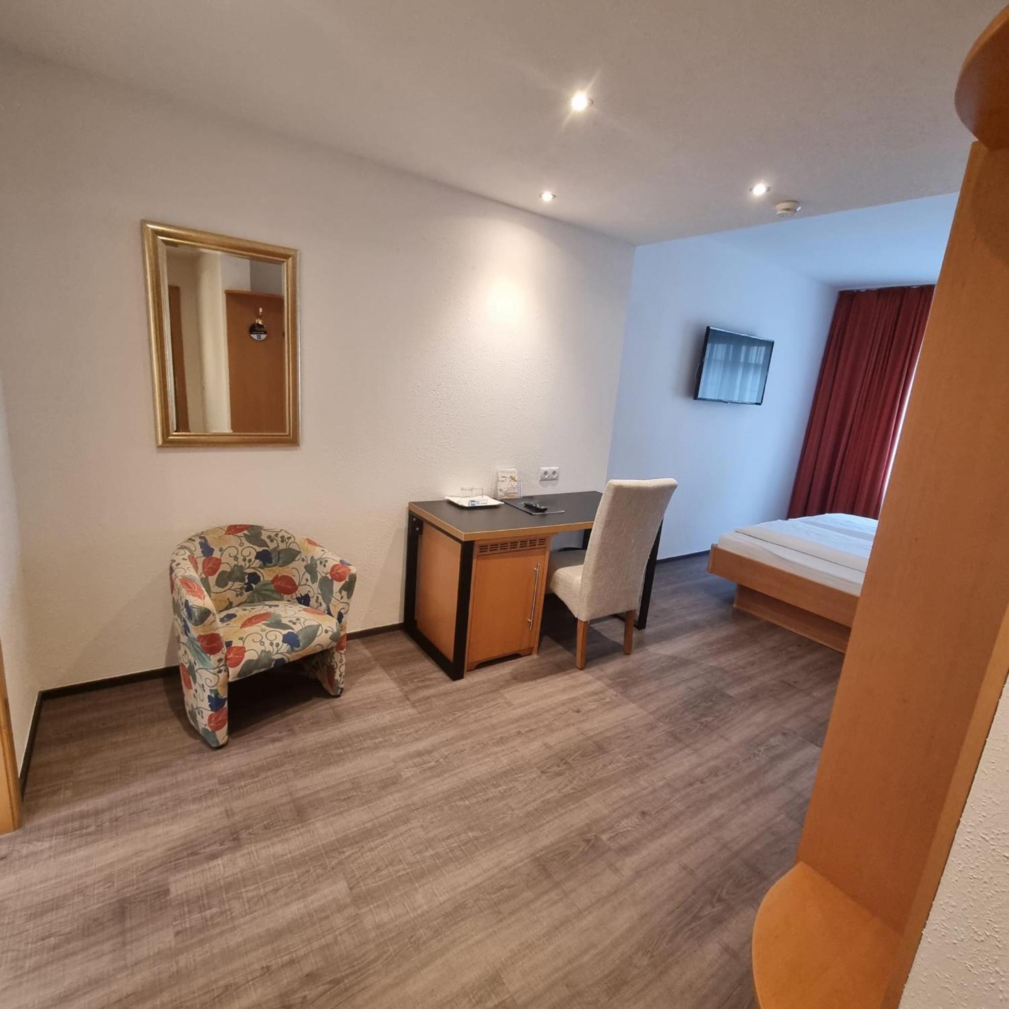 Hotel Central Bregenz Luaran gambar